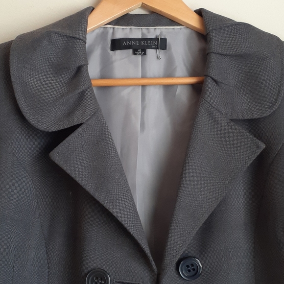 Anne Klein Blazer - Picture 4 of 9